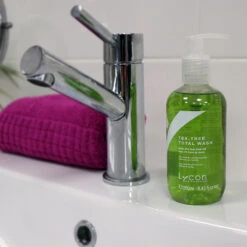 Lycon Tea-Tree Total Body Wash -LA ROCHE-POSAY || Murad || SkinMedica Sales LYC0008.3